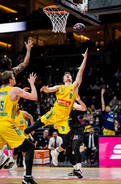 希门尼斯替 希门尼斯替